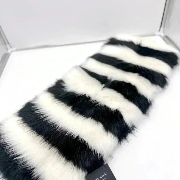 New Kate Spade Scarf - Picture 2 of 4